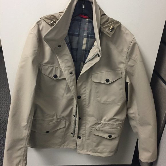 Like NEW Barbour Sapper Waterproof Jacket - Picture 6 of 6